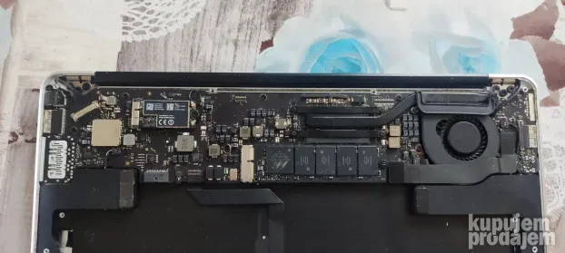 MacBook Air 13 Early 2014 maticna ploca sa i5-1.4Gh