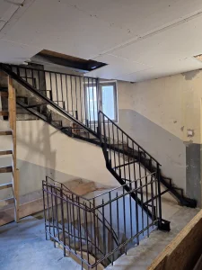 Najmodernija stepeništa metal drvo