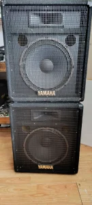 Yamaha SV-12 dvosistemski zvučnici