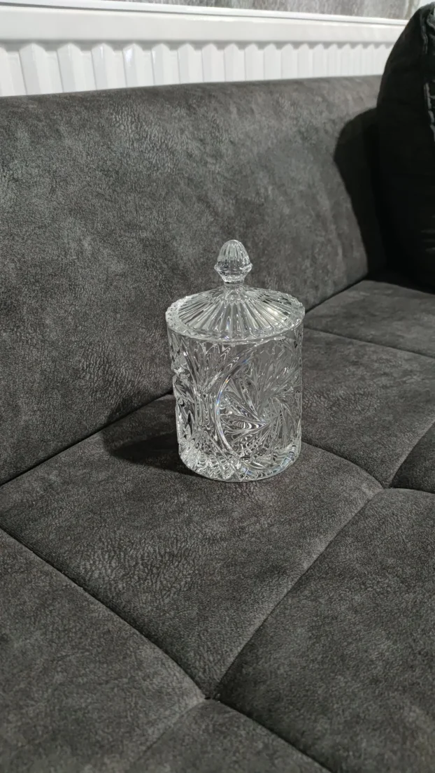 Kristalna bombonjera#