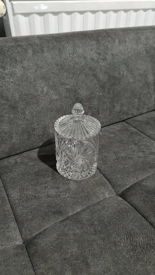 Kristalna bombonjera#