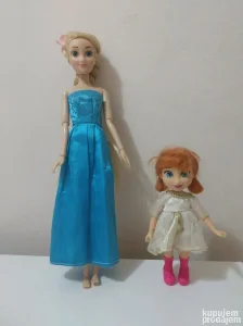 Disney store lutka dizni princeza Zlatokosa i lutkica Ana