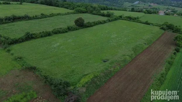 Na prodaju dve njive
