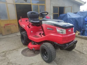 Solo-22 -105 traktor kosacica