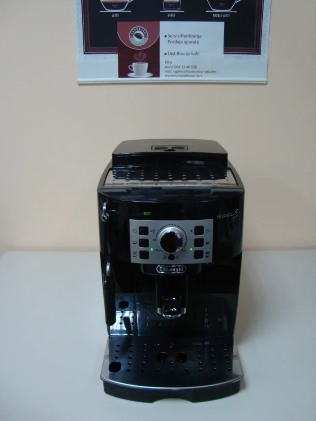 Delonghi Magnifica S espresso kafe aparat
