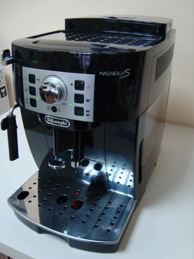 Delonghi Magnifica S espresso kafe aparat