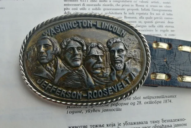 Bajkerski MOUNT RUSHMORE USA, Ručno slikani kaiš Mexiko i KO