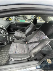 Sedista sa ekstenzijom opel astra g bertone 3 vrata