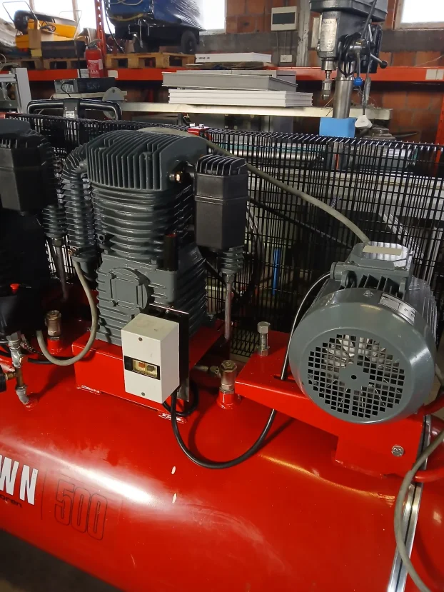 Kompresor BROWN 500L