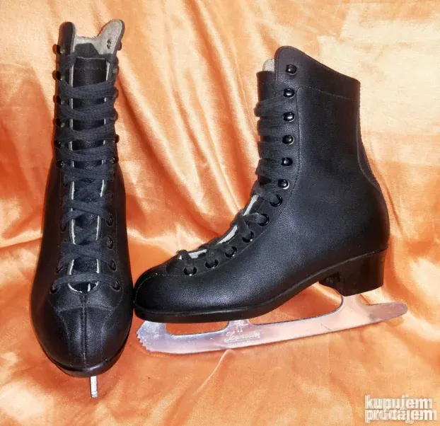 SNIŽENO! "ICEMASTER" klizaljke za umetničko klizanje br. 30