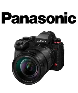 Panasonic Lumix S1R II + Lumix S 24-105mm F4