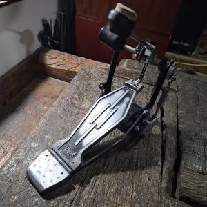 Pearl Single Chain Drive Bass Drum Pedal Duo Beat Bat-ZAMENA