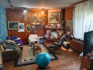 547986 Kuća kod Instituta!