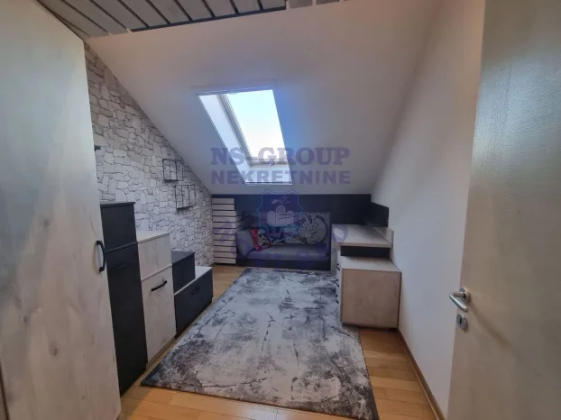 Š:563709, Telep, 5+ petosoban, 132 m²