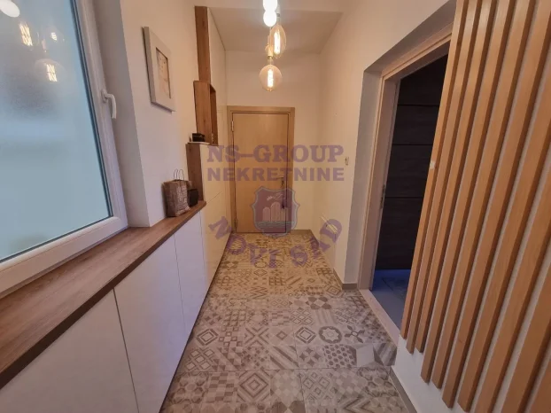 Š:563709, Telep, 5+ petosoban, 132 m²