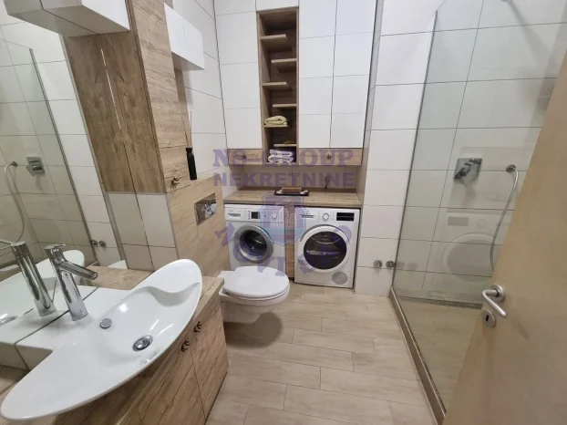 Š:563709, Telep, 5+ petosoban, 132 m²