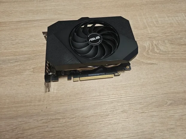 ASUS Phoenix GeForce RTX 3060
