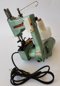 Masina za sivenje dzakova