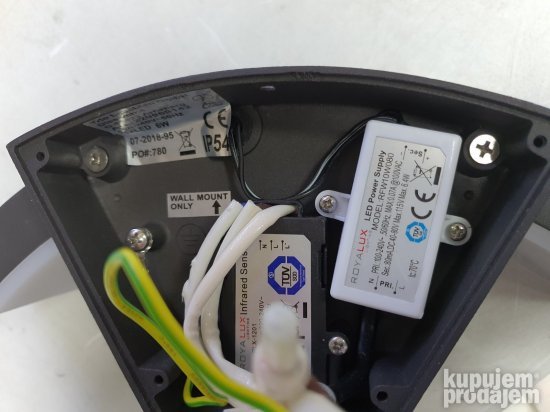 Zidna Led Lampa sa Senzorom IP54-6W Trio