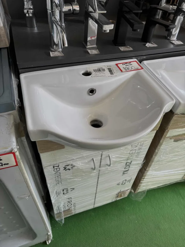 Lavabo sa ormarićem 45x32cm