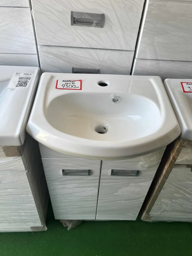 Lavabo sa ormarićem 45x32cm