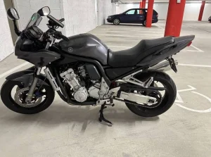 Yamaha fz 1000 fazer