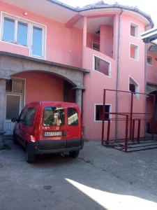 Kragujevac, Bagremar, 5+ petosobna, 294 m²