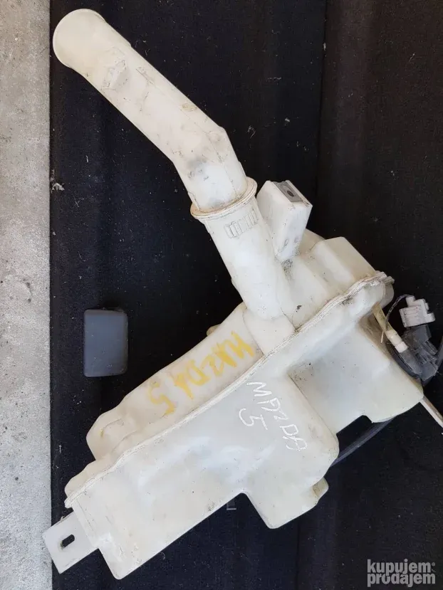 Mazda 5 cantra posuda za tečnost šoferšajbne stakla