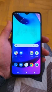 Motorola moto E20 2-32 GB vise kom