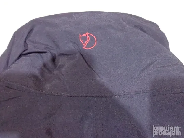 Orig. FJALL RAVEN muška zimska tanja jakna vel.XL