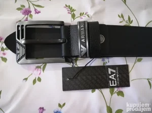 Novi muski kozni markirani kais Armani u crnoj boji Novo