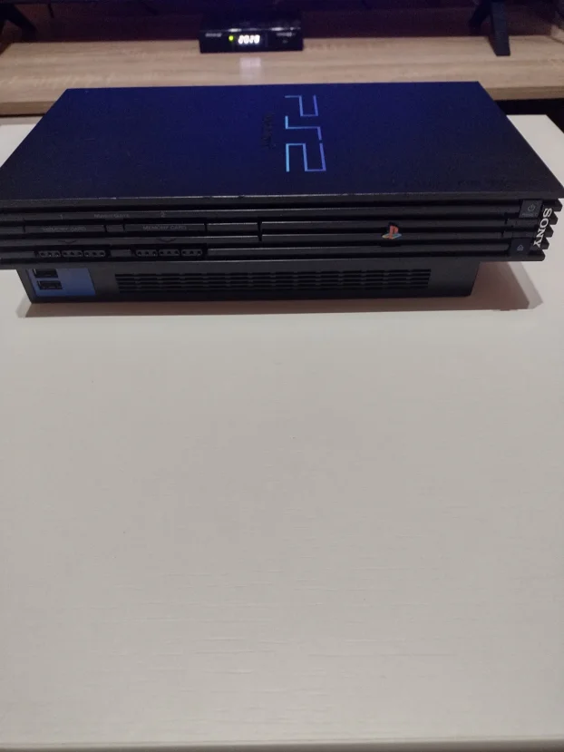 PlayStation 2 Scph 50004 freemcbot usb32 10igrice
