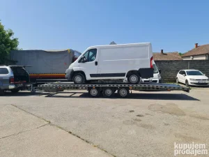 iznajmljivanje rentiranje auto prikolice 8m dupla 2 auta