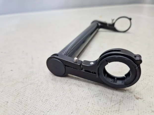 Karbonski dodatak za volan