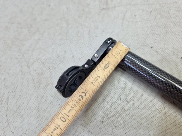 Karbonski dodatak za volan