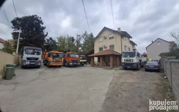 Potreban vozac kamiona