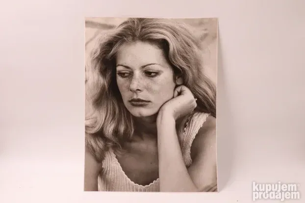 Umetnička fotografija Mladi iz Knez Mihajlove Korać 71