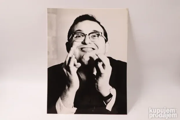 Umetnička fotografija Mladi iz Knez Mihajlove Korać 71