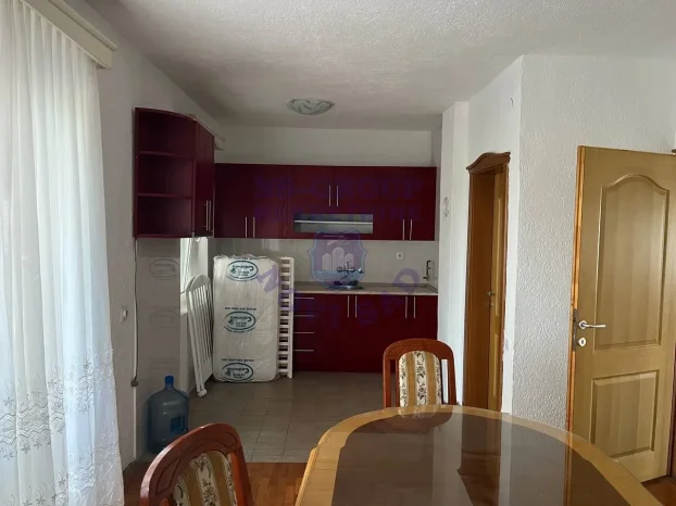 Kać, 5+ petosobna, 329 m²