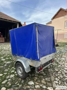Auto prikolica