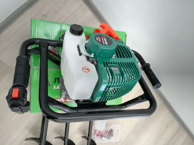 Busac rupa Lesnik 6.8kwt Orginale Ruski 3 burgije