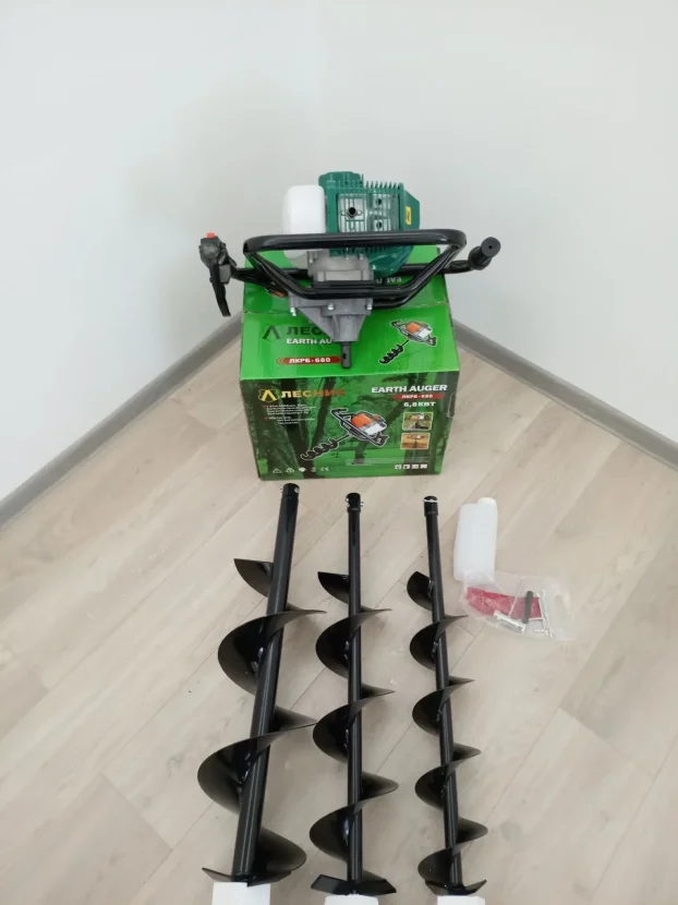 Busac rupa Lesnik 6.8kwt Orginale Ruski 3 burgije