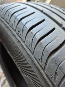 185 60 15 NEXEN letnje gume 4 komada 8000 din