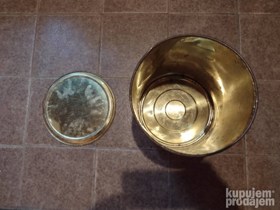 Stara limena kutija budimka pozega 10kg sfrj