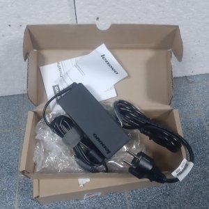 Hitno! Lenovo Punjač Novo! 20V 4,5A 90W