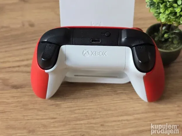 XBOX Series S/X i XBOX One Dzojstik Controlleri