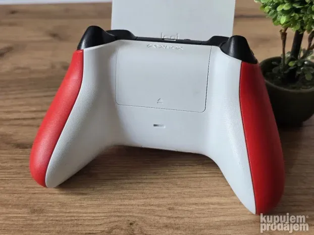 XBOX Series S/X i XBOX One Dzojstik Controlleri