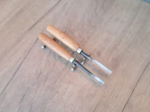 Dleta profilisana polukružna 10mm. 2kom.