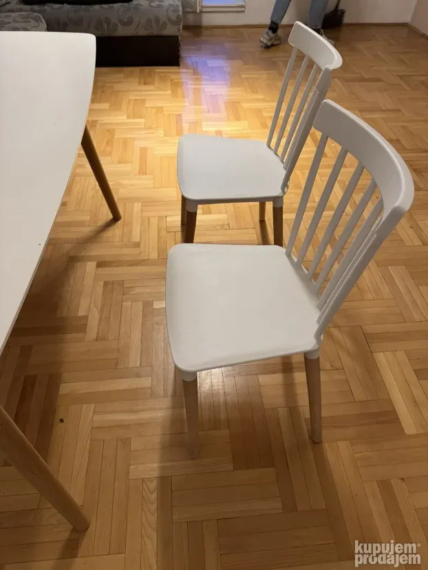 Trpezarijski sto sa 4 stolice - Nagano