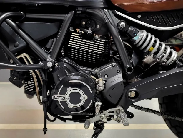 Ducati Scrambler 800 Icon Dark (2020./14.500km)